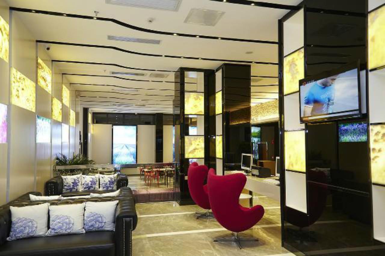Lavande Hotel Zhuhai Gongbei Port Square Exterior foto